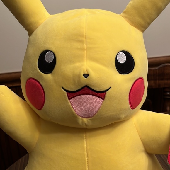 NWT Pokémon Pikachu 24 Inch Plush - Picture 6 of 11